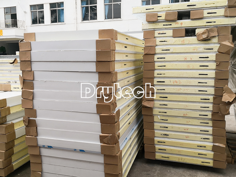 Polyurethane insulation warehouse board