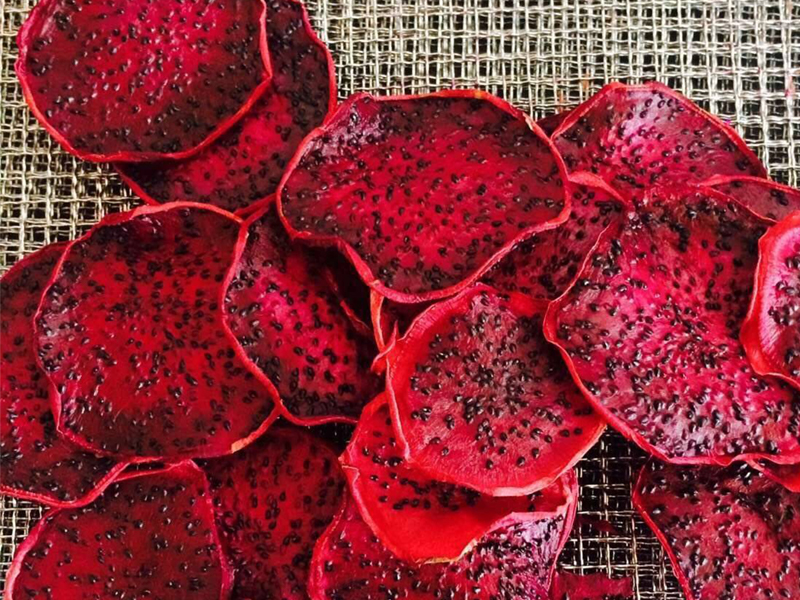 the dry effect of dragon fruit with heat pump dryer